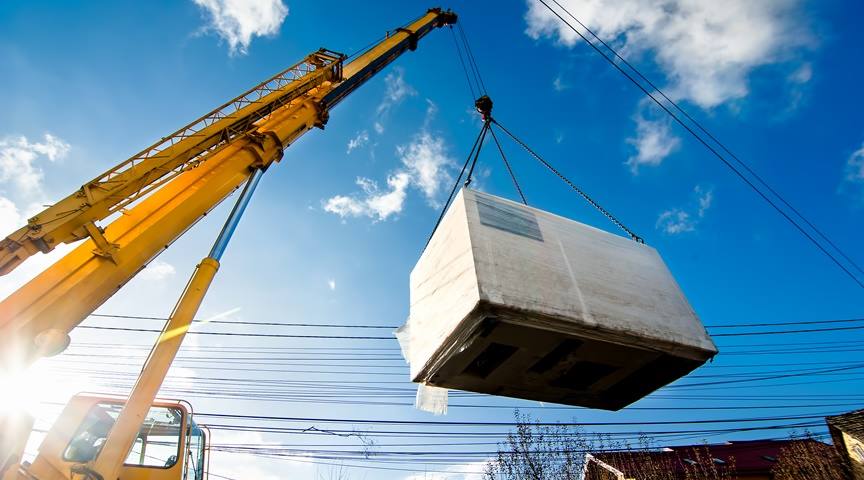 Remoção de máquinas e equipamentos: entenda porque sua empresa deve contratar o serviço